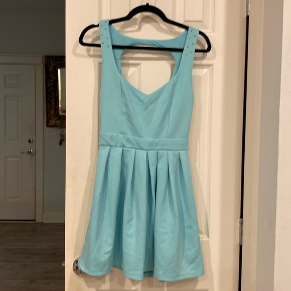 Dresses & Skirts - Sleeveless Light Blue Mini Dress with keyhole back and studs on the straps